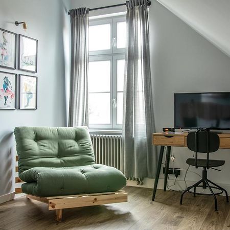 Palac I Folwark Brzeznica Buitenkant foto